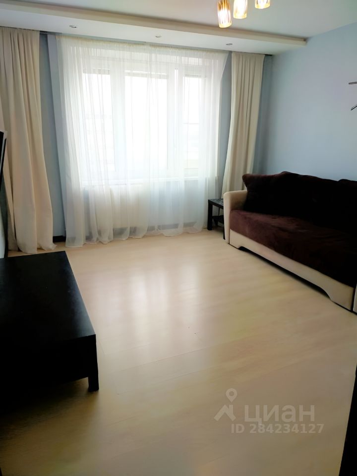 Аренда 1-комн квартиры на вторичном рынке Молодогвардейская улица, 38К1