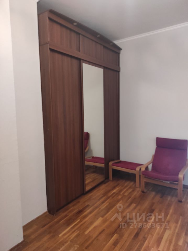 Продажа 3-комн квартиры на вторичном рынке улица Академика Волгина, 8К2