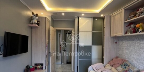 2-комн квартира ул Василия Петушкова,  д. 11