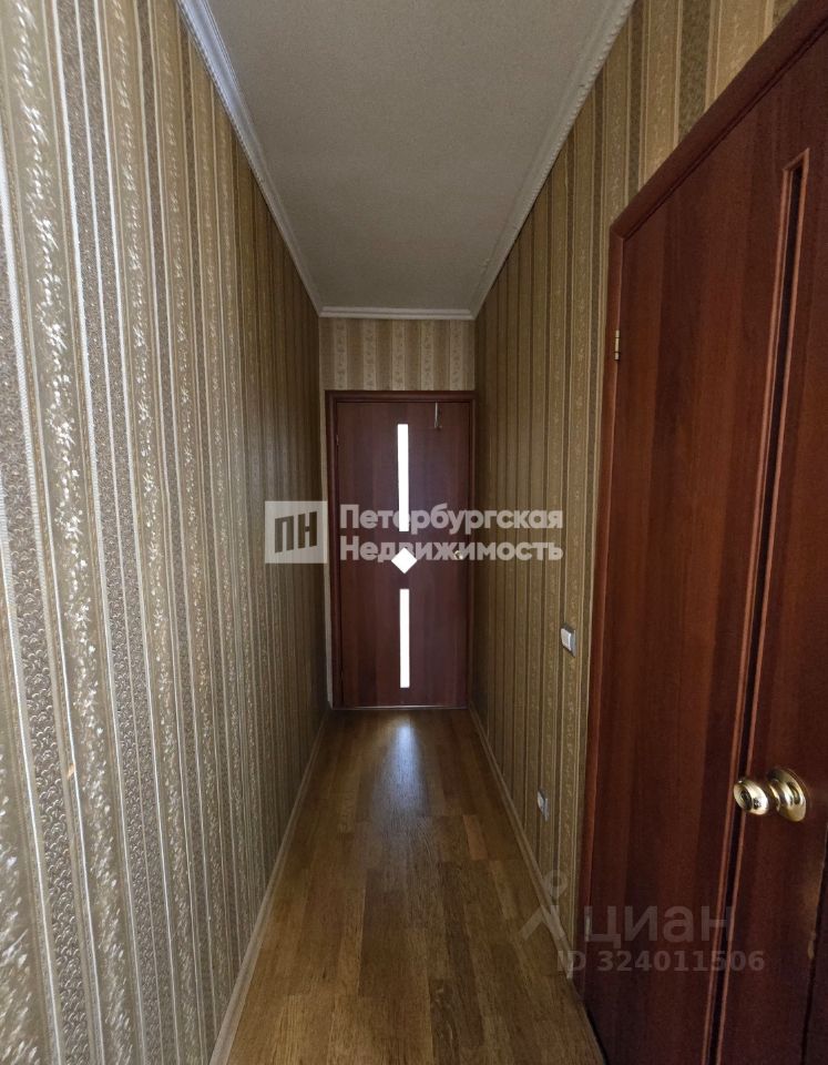 Продажа 1-комн квартиры на вторичном рынке улица Стойкости, 7к3