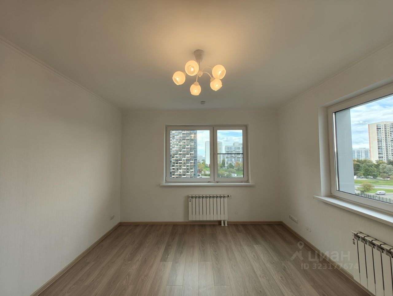 Продажа 3-комн квартиры на вторичном рынке Балаклавский проспект, 17