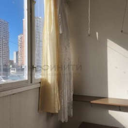 Продажа 2-комн квартиры на вторичном рынке Авиаторов, ул Летная,  д. 2