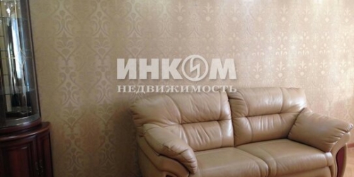 3-комн квартира улица Яблочкова,  д. 18