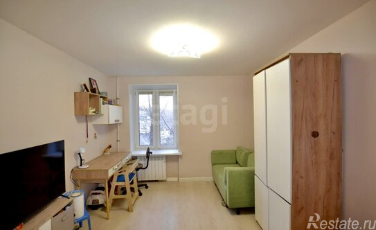 Продажа 2-комн квартиры на вторичном рынке улица Орджоникидзе,  д. 59