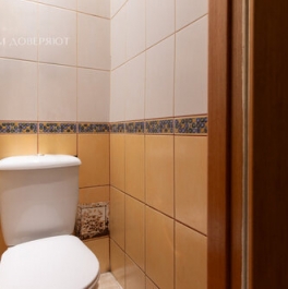 Продажа 2-комн квартиры на вторичном рынке Новоладожская улица,  д. 12