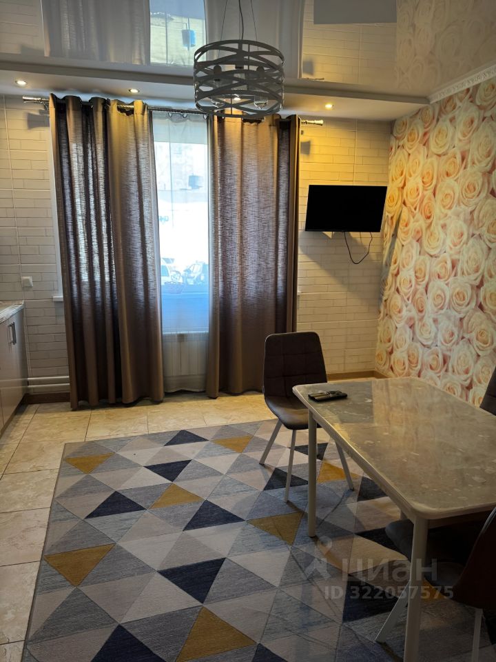 Продажа 2-комн квартиры на вторичном рынке Магнитогорская улица, 11