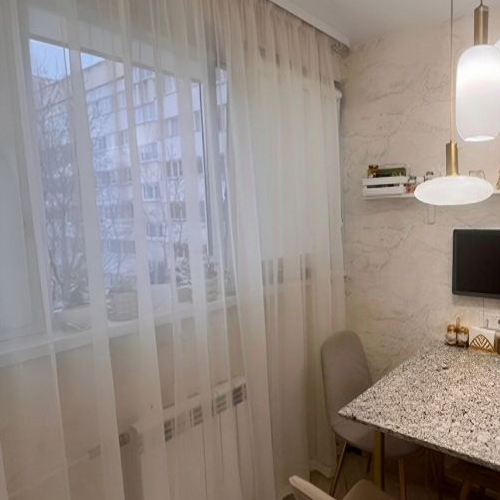 2-комн квартира улица Есенина, 12К1