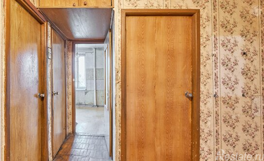 Продажа 3-комн квартиры на вторичном рынке Перовская улица,  д. 58