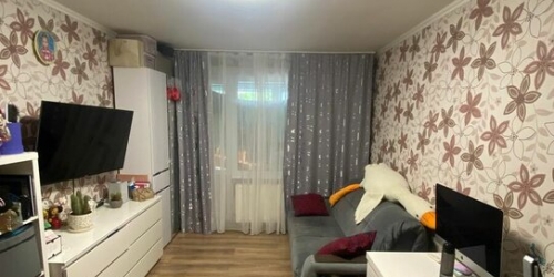 2-комн квартира Есенина ул,  д. 8,  к. 1