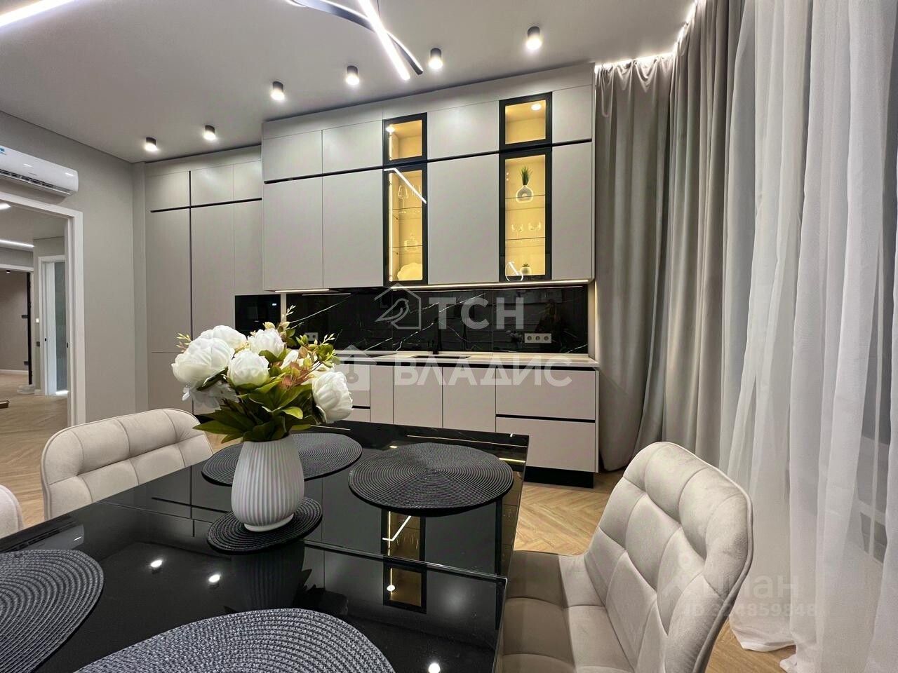 Продажа 3-комн квартиры на вторичном рынке Староалексеевская улица,  д. 5А