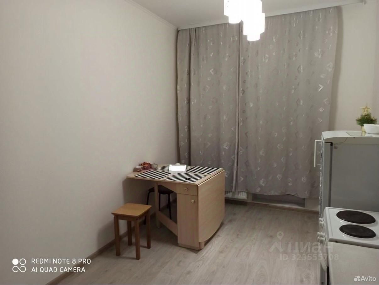 Аренда 1-комн квартиры на вторичном рынке Коммунар г., улица Ново-Антропшинская, 6