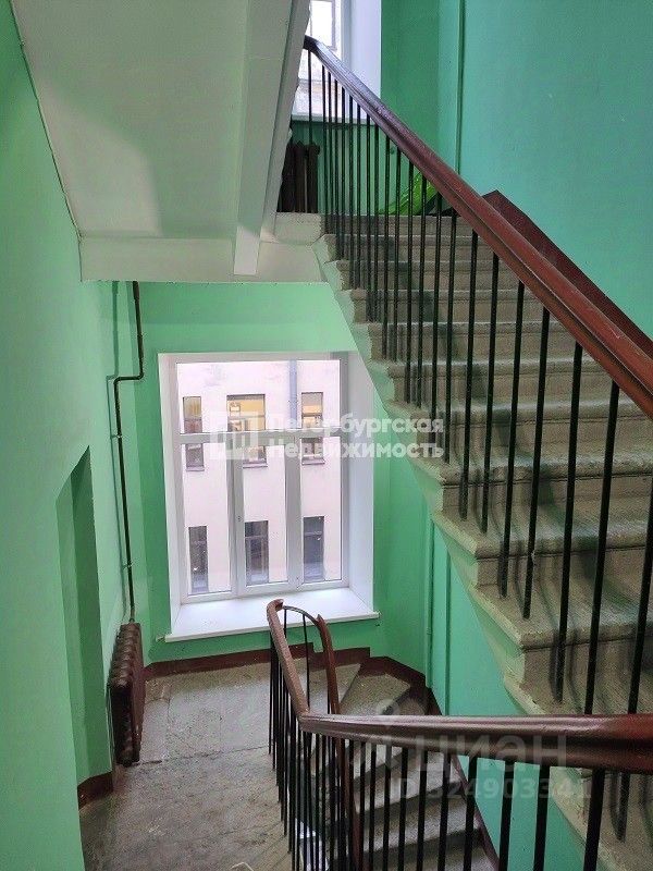 Продажа 2-комн квартиры на вторичном рынке набережная Реки Фонтанки, 15
