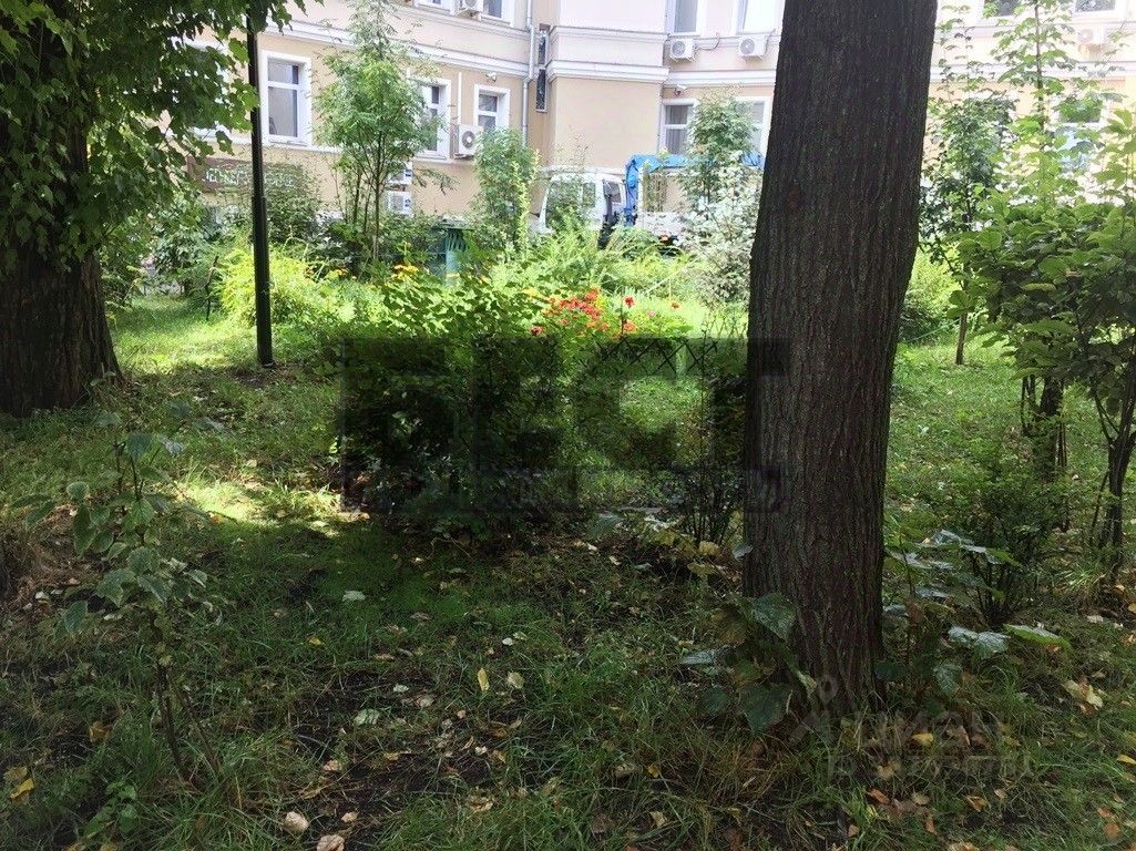 Продажа 6-комн квартиры на вторичном рынке улица Петровка, 26С2