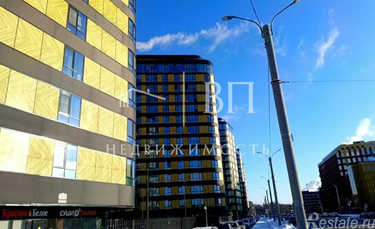 Продажа 2-комн квартиры на вторичном рынке улица Жукова,  д. 3