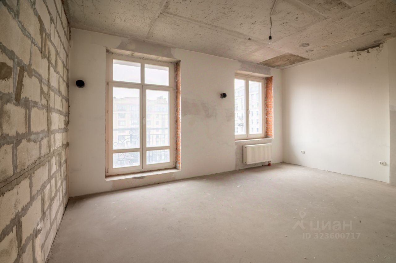 Продажа 2-комн квартиры на вторичном рынке Парадная улица, 3к2