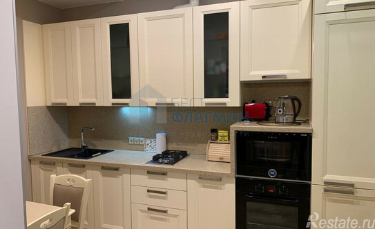 Продажа 3-комн квартиры на вторичном рынке Профсоюзная ул