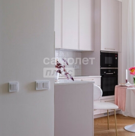 Продажа 2-комн квартиры на вторичном рынке пр-д Невельского,  д. 3,  к. 1