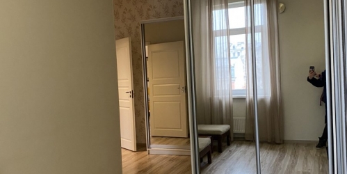 4-комн квартира Детская ул. ,  д. 18