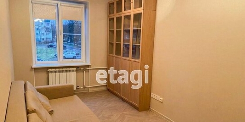 2-комн квартира Алтайская улица,  д. 41