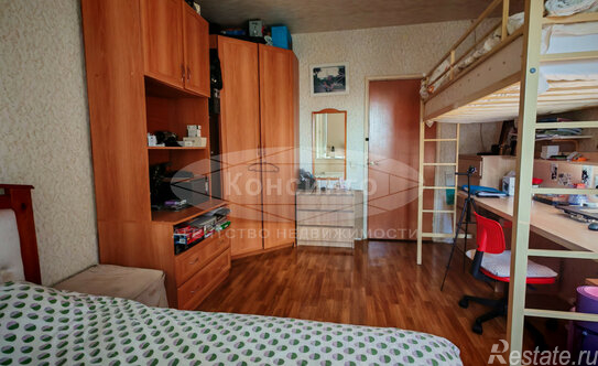 Продажа 2-комн квартиры на вторичном рынке улица Дыбенко