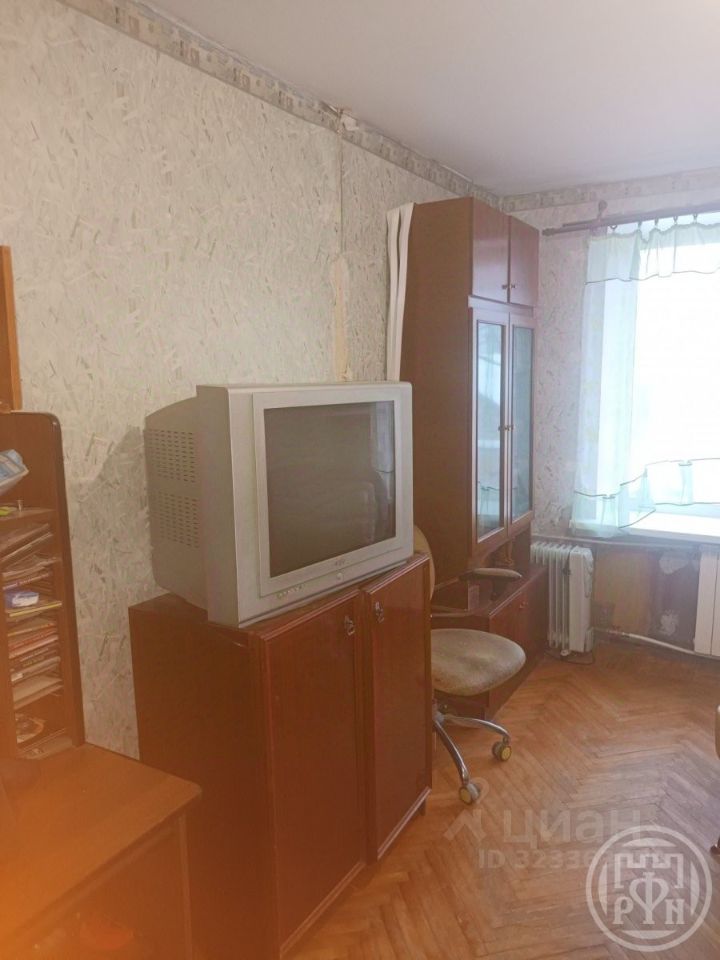 Продажа 2-комн квартиры на вторичном рынке Кронштадт, Флотская улица, 21