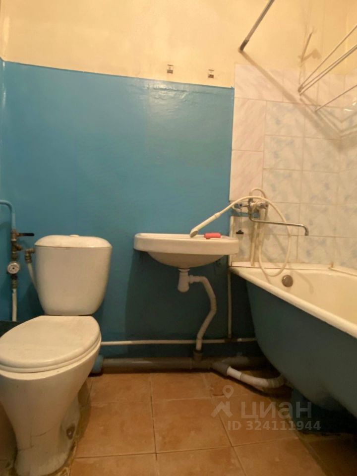 Продажа 1-комн квартиры на вторичном рынке Красное Село, улица Лермонтова, 12к2