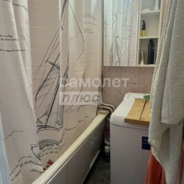 Продажа 3-комн квартиры на вторичном рынке ул Бусиновская Горка,  д. 13