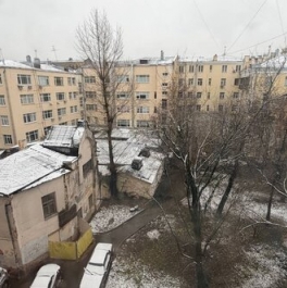 Продажа 3-комн квартиры на вторичном рынке Хохловский переулок,  д. 10 с7