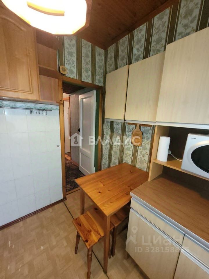 Продажа 2-комн квартиры на вторичном рынке пос. Понтонный, улица Александра Товпеко,  д. 36