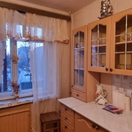 Продажа 2-комн квартиры на вторичном рынке ул Бурцева,  д. 20