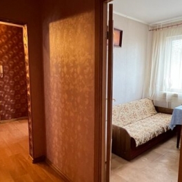 Продажа 3-комн квартиры на вторичном рынке улица Передовиков,  д. 1/6