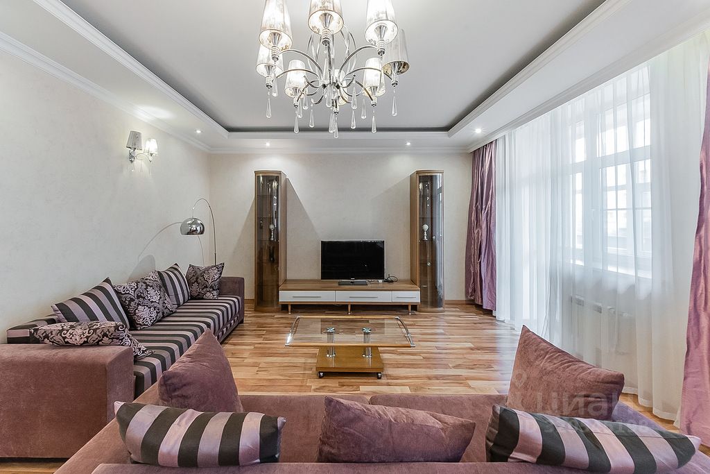 Аренда 3-комн квартиры на вторичном рынке улица Александра Невского, 27