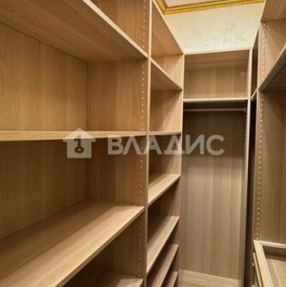 Продажа 3-комн квартиры на вторичном рынке Краснопрудная улица,  д. 7-9