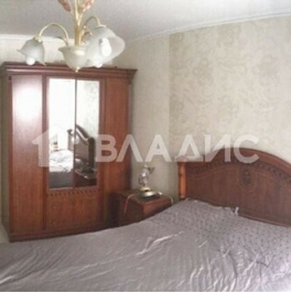 Продажа 3-комн квартиры на вторичном рынке улица Полбина,  д. 2