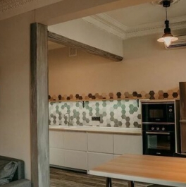 Аренда 2-комн квартиры на вторичном рынке Смоленская пл,  д. 13/21