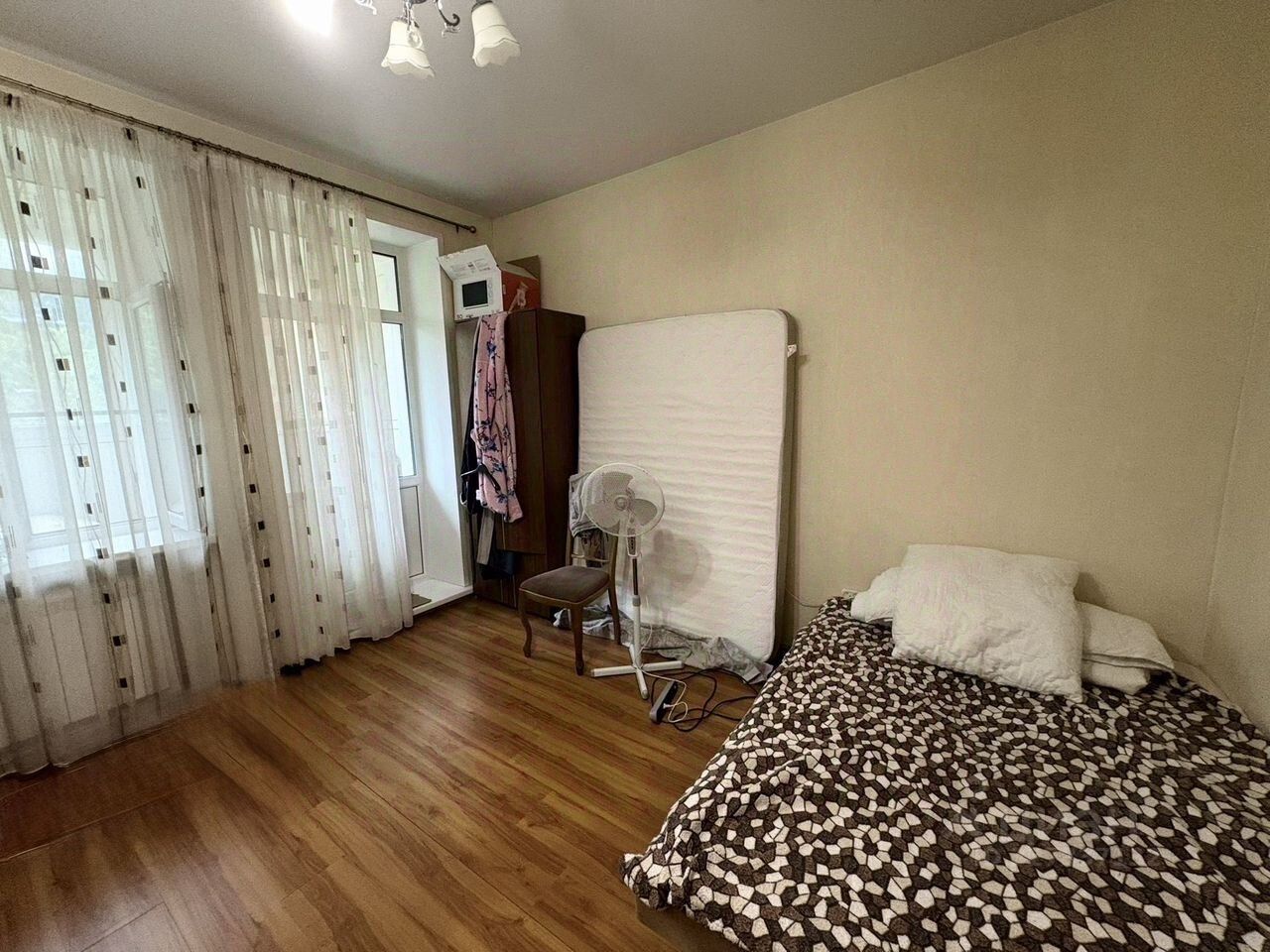 Продажа 3-комн квартиры на вторичном рынке Климовск мкр, улица Ленина, 19