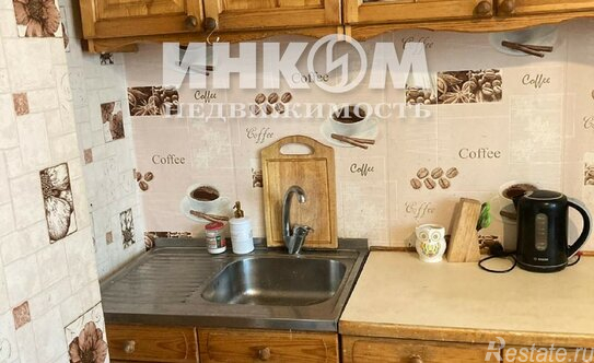 Продажа 1-комн квартиры на вторичном рынке улица Яблочкова,  д. 49