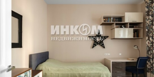 6-комн квартира улица Островитянова,  д. 4