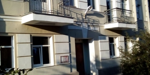 Комната Петергоф г., Эрлеровский бул. ,  д. 6