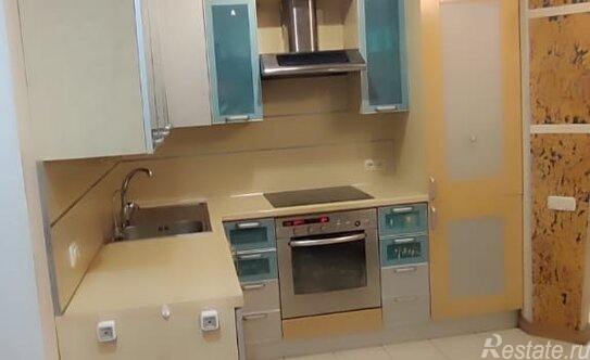 Продажа 5-комн квартиры на вторичном рынке Зоологическая улица