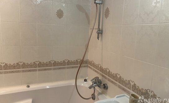 Продажа 3-комн квартиры на вторичном рынке Варшавское ш,  д. 144 к2