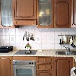 Продажа 3-комн квартиры на вторичном рынке улица Шолохова,  д. 7