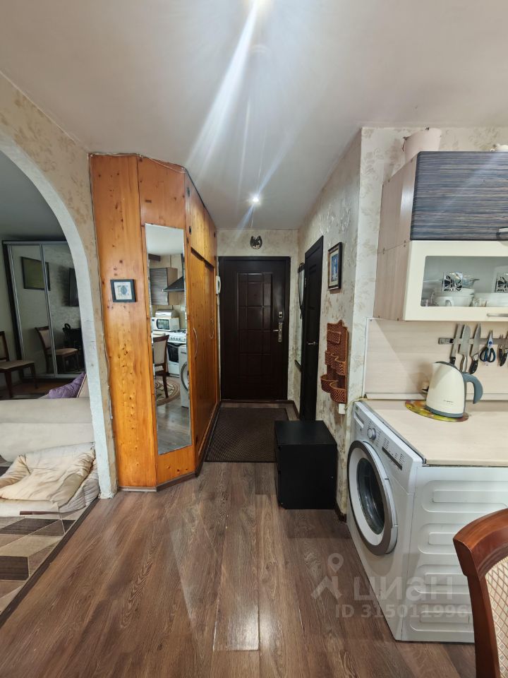 Продажа 1-комн квартиры на вторичном рынке Саратовская улица, 5К1