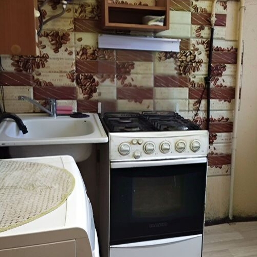 2-комн квартира Лесогорский пгт, улица Октябрьская, 2