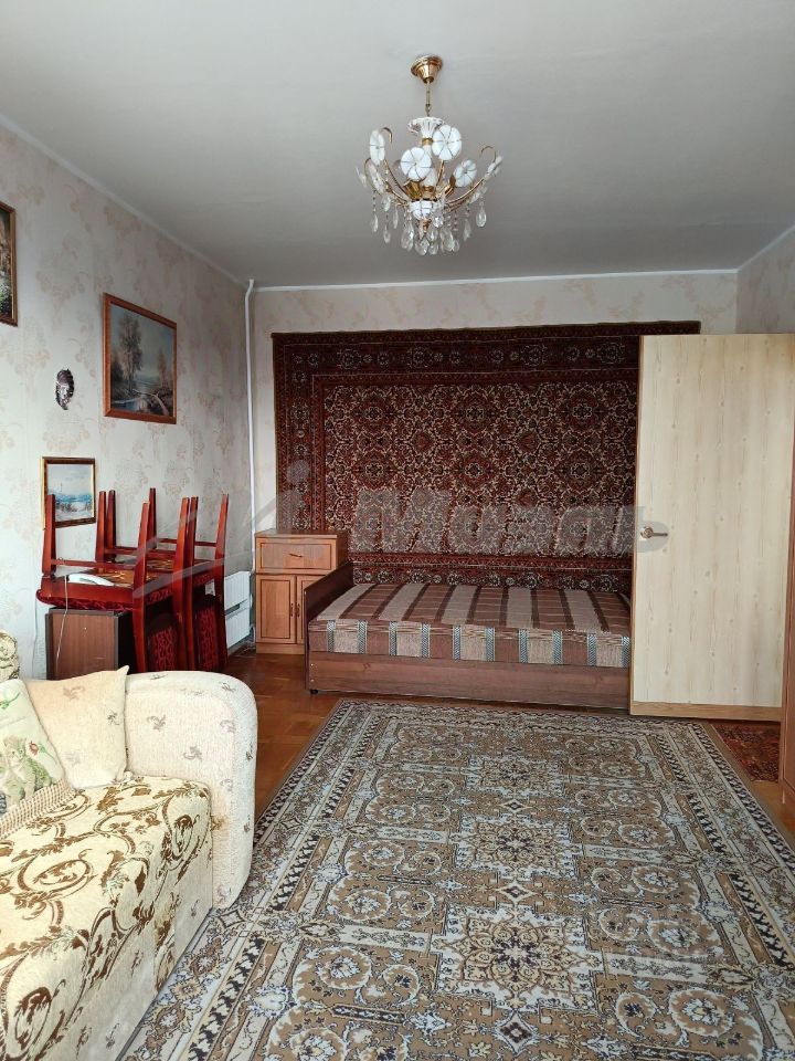 Продажа 1-комн квартиры на вторичном рынке Заповедная улица, 10
