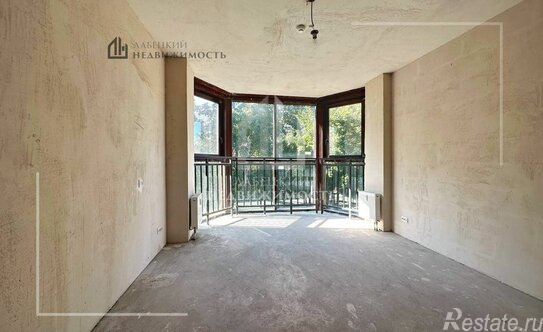 Продажа 1-комн квартиры на вторичном рынке Морская улица,  д. 32