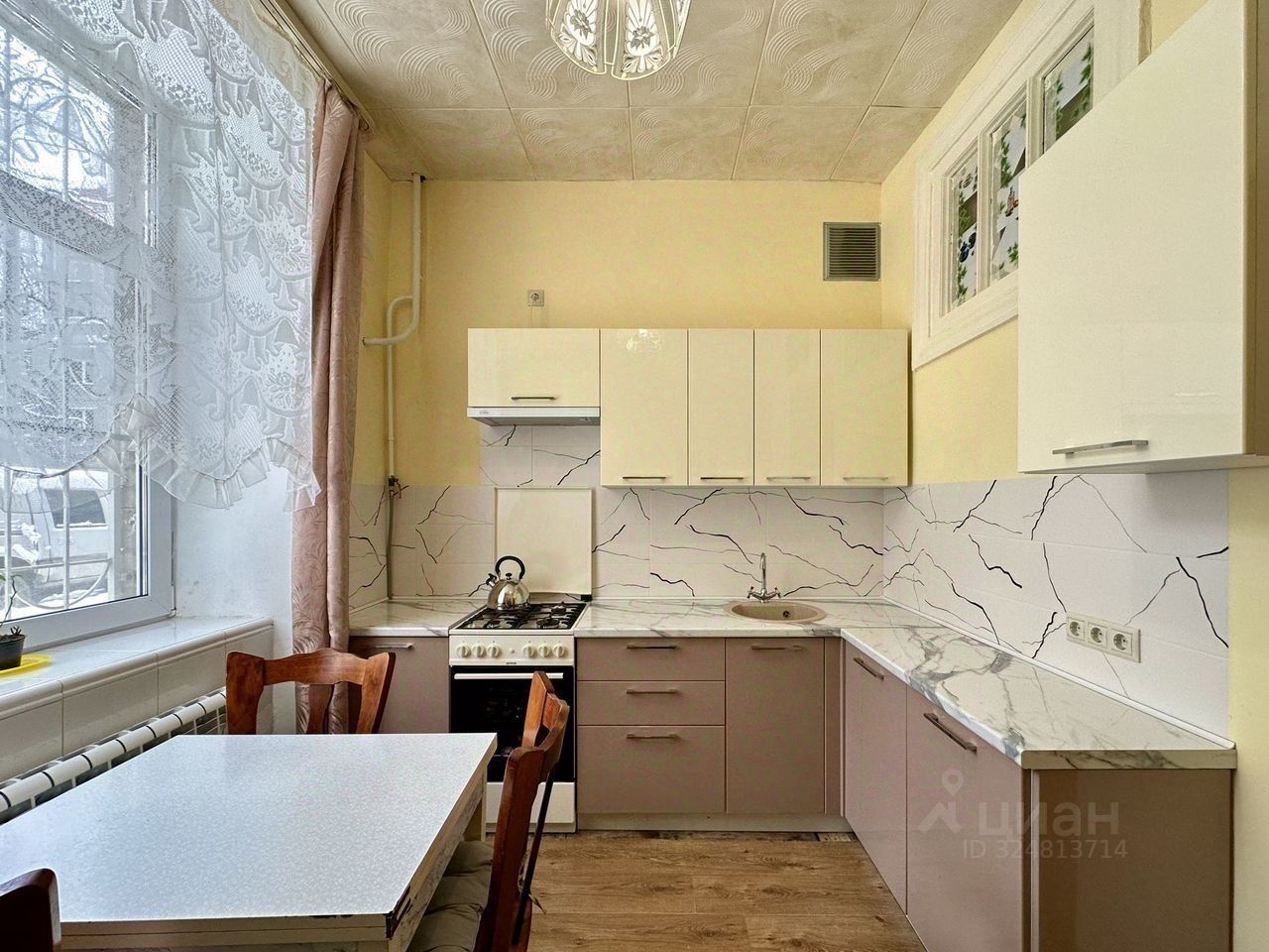 Продажа 3-комн квартиры на вторичном рынке улица Фабрициуса, 40