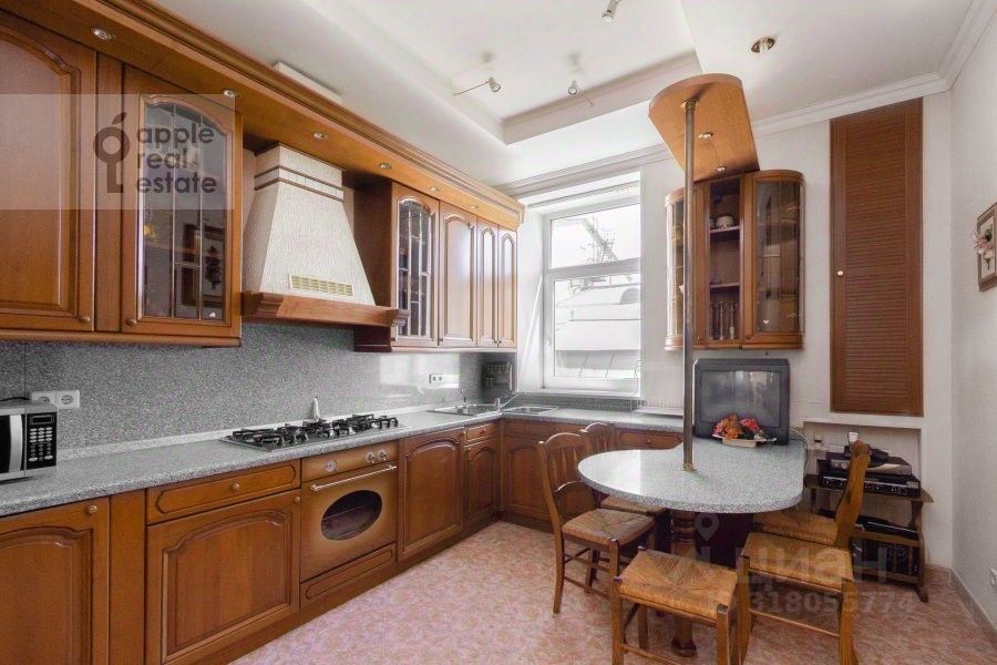 Продажа 4-комн квартиры на вторичном рынке Тверская улица, 29к1