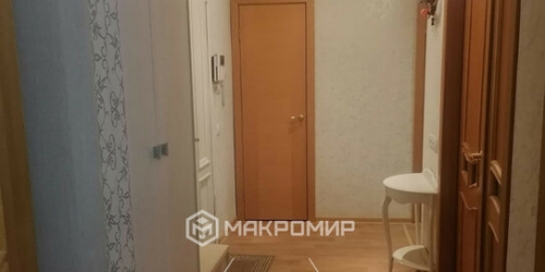 2-комн квартира улица Полярников,  д. 17