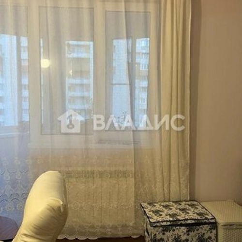 4-комн квартира Лобня г, Кольцевая ул,  д. 4